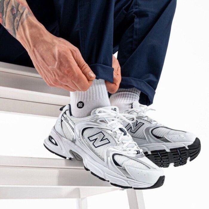 New Balance 530 White Silver Navy Mens Shoes - Image 3