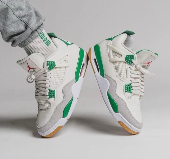Nike Air Jordan 4 Retro SB Pine Green - Image 3