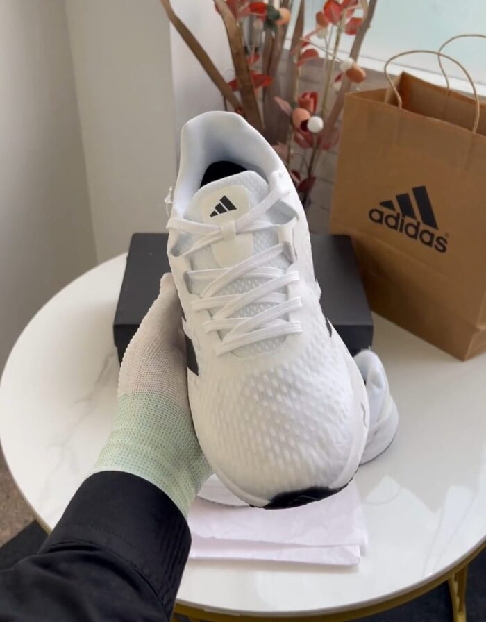 Adidas Adistar 3 White Running Shoes For Men's - Image 3