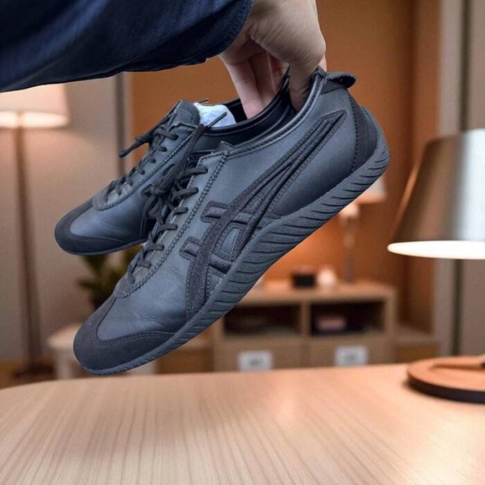 Onitsuka Tiger Mexico 66 Triple Black Sneaker For Men's - Image 3