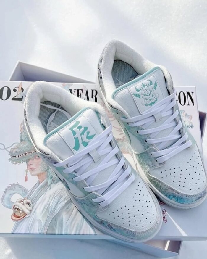 Nike Sb Dunk Year Of The Dragon Steam Puppet - Image 3