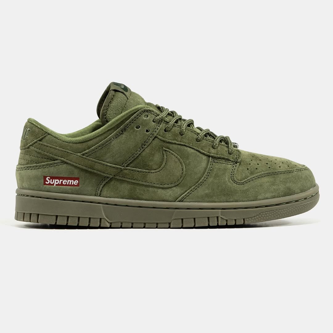 Nike Sb Dunk Low X Supreme Olive Green - Image 4