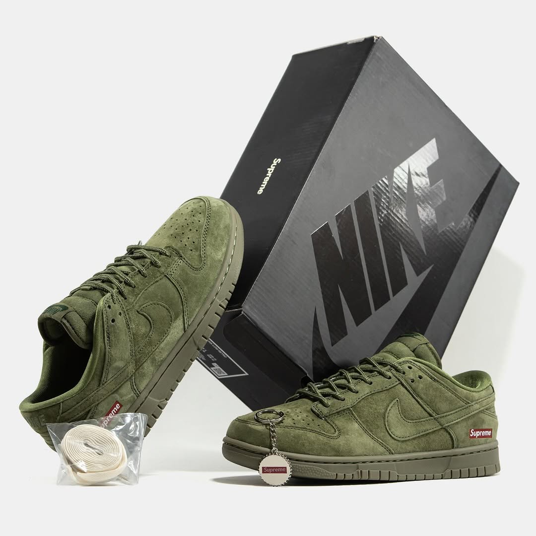 Nike Sb Dunk Low X Supreme Olive Green - Image 10