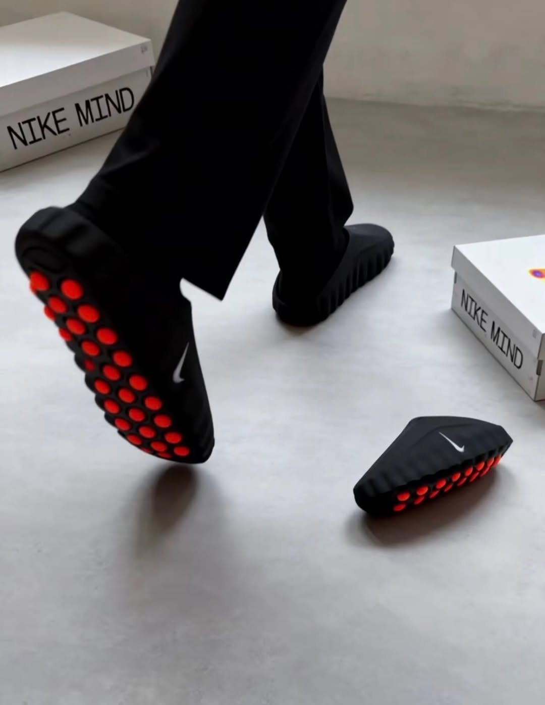 Nike Mind 001 Slide Black Chrome - Image 3